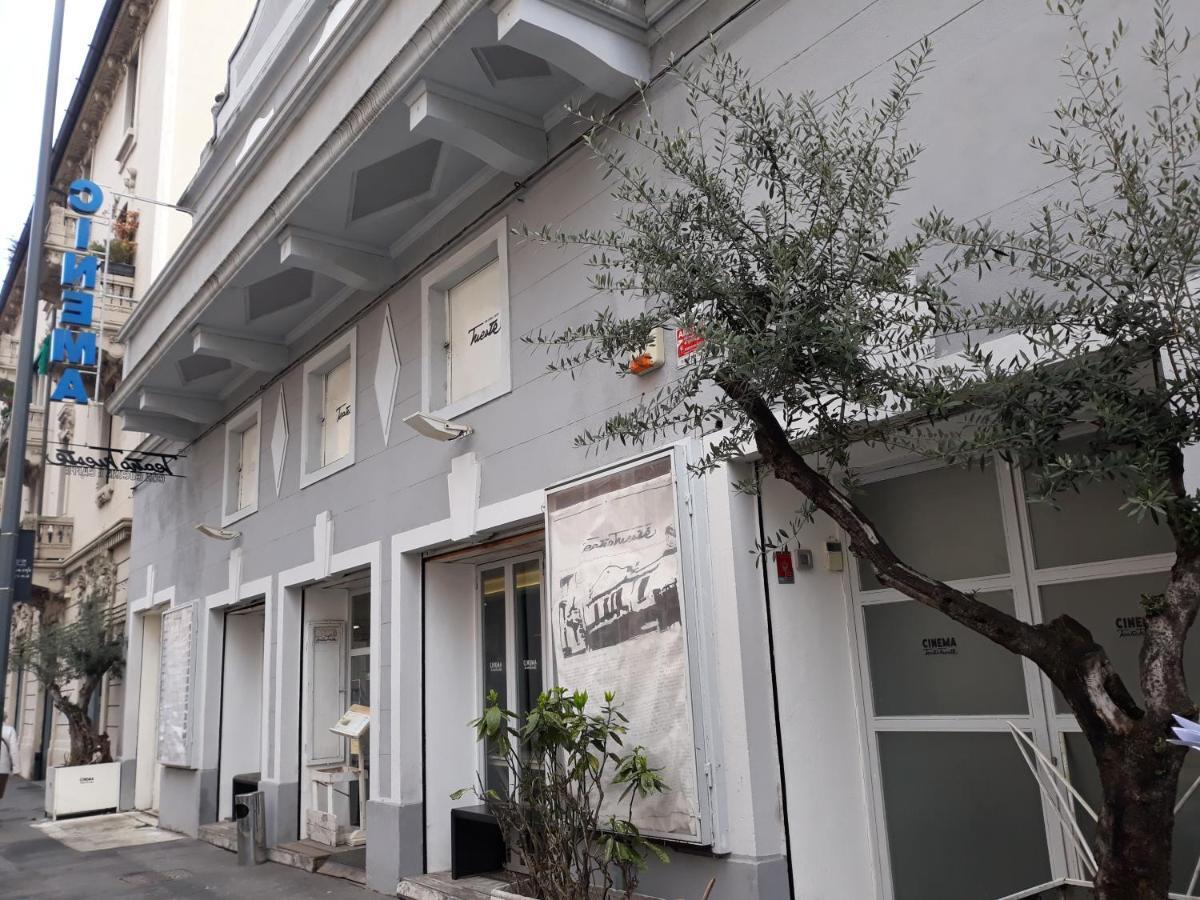 La Locanda Del Teatro ミラノ エクステリア 写真